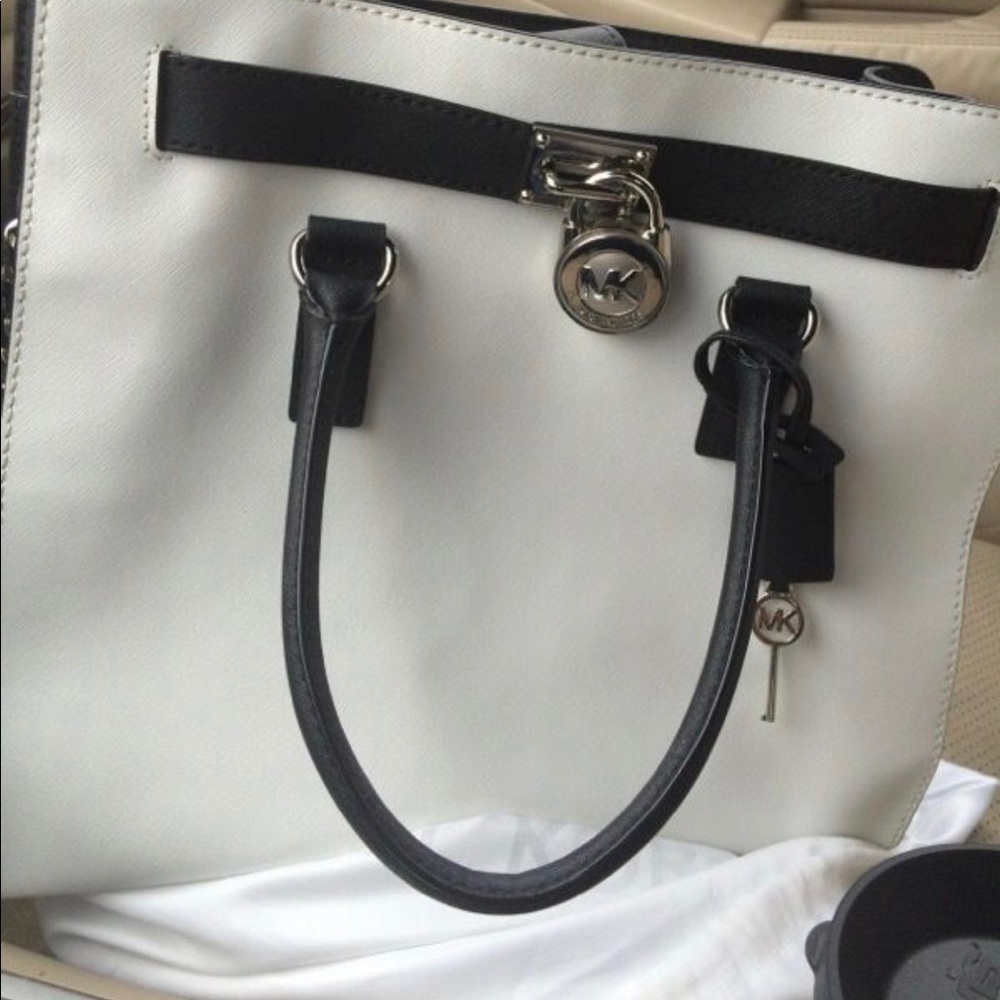 MK Purse